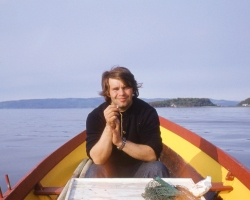 1976